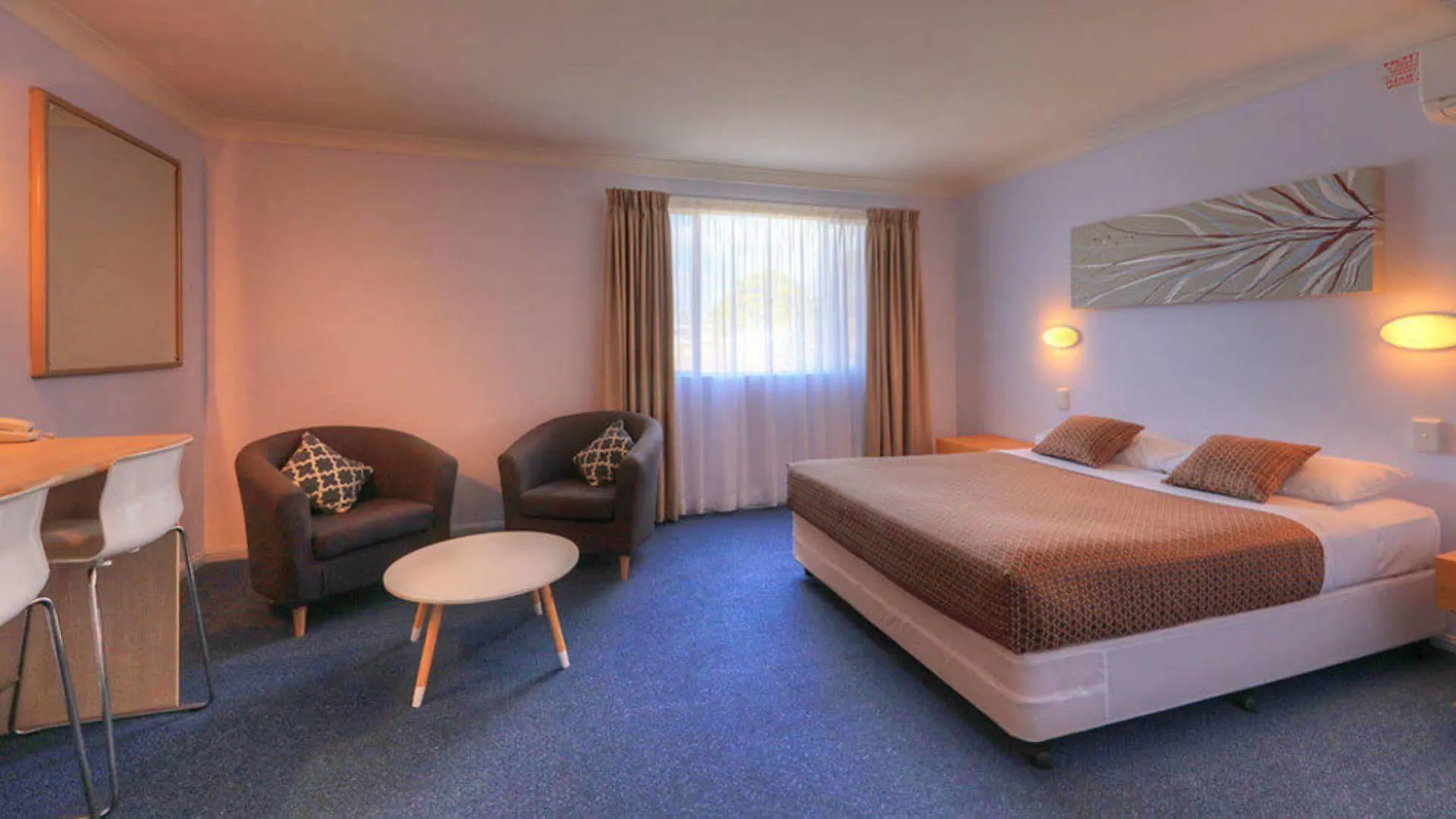 Cleveland Bay Air Motel 3*,